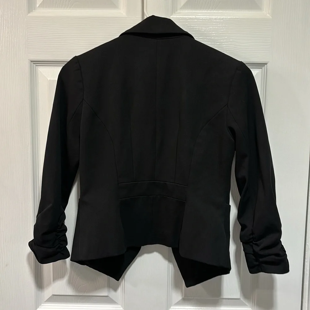 Express Size 0 Express Cropped Blazer - Picture 2 of 9